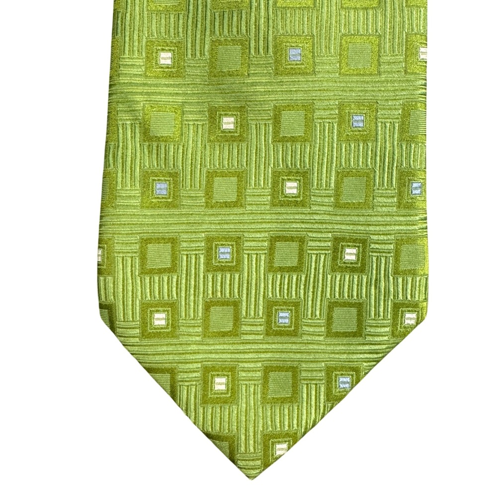 Michael Michael Kors Mens Green Geometric Silk Necktie WPL 2831 Made in USA